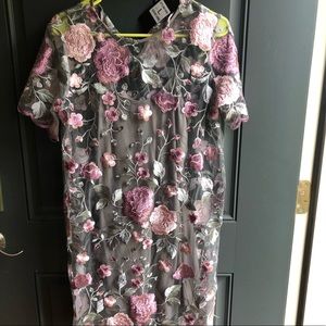 Vici floral lace dress